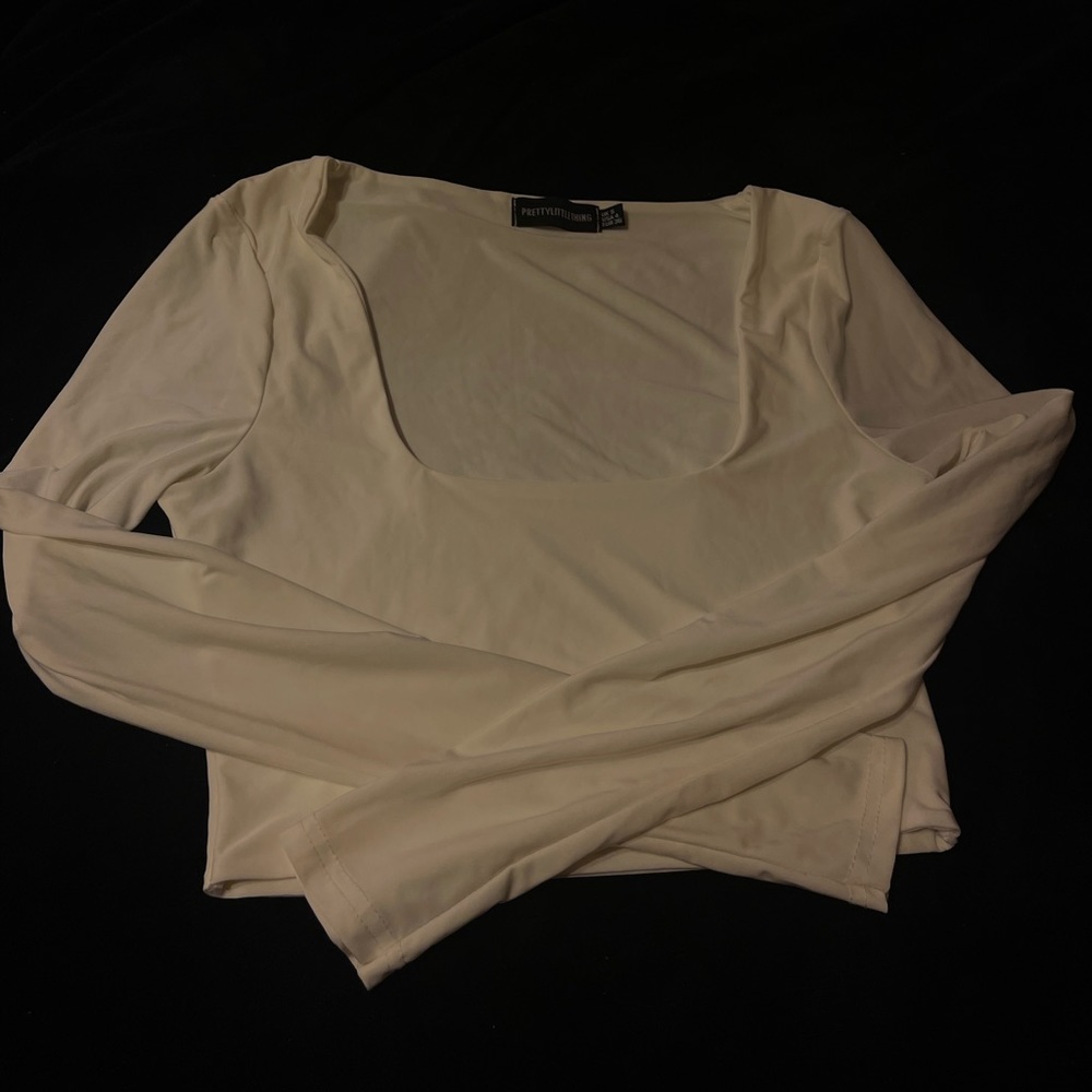 Long sleeve crop top